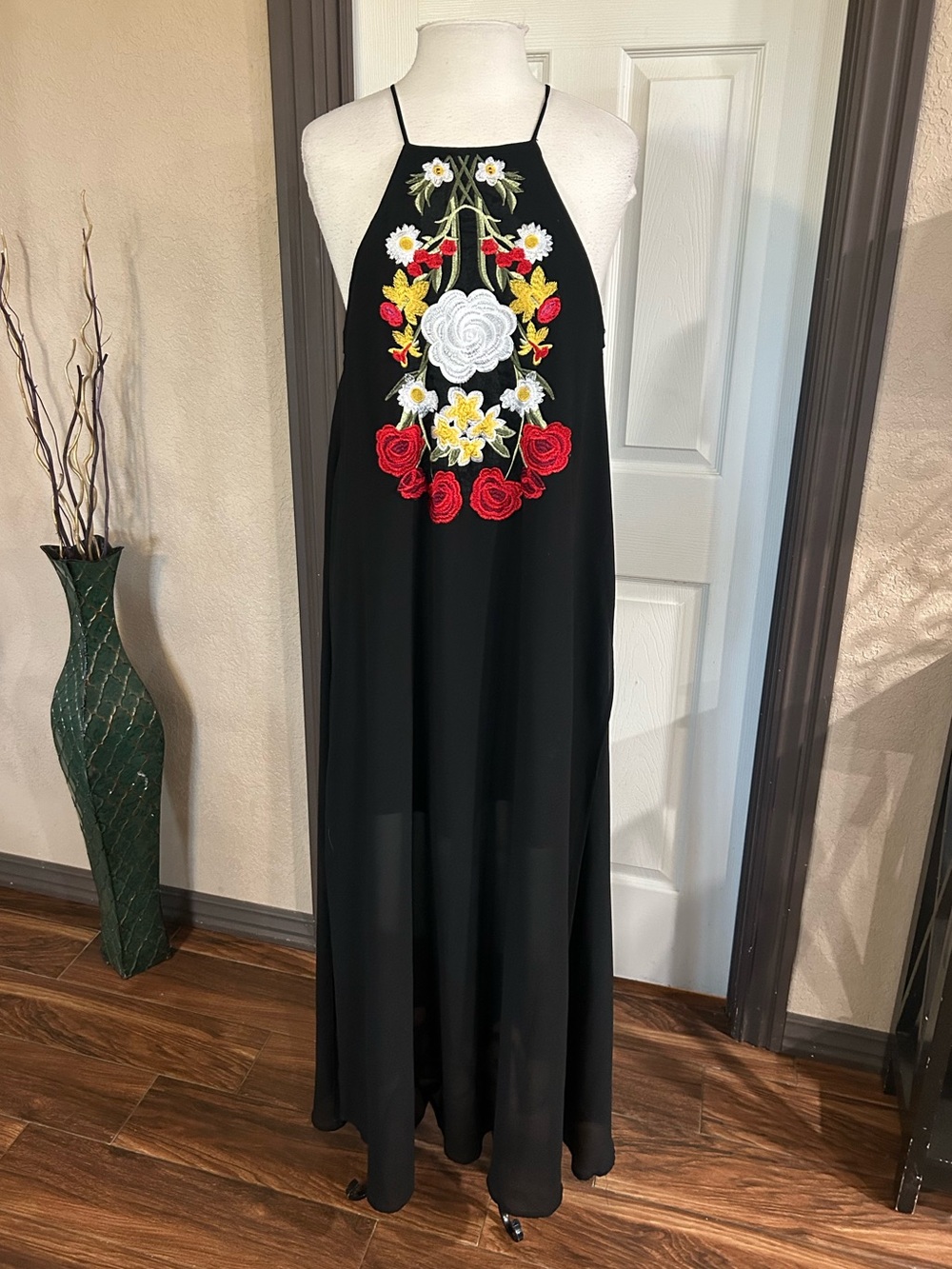 Gianni Bini Black Maxi Dress with Floral Embroidery